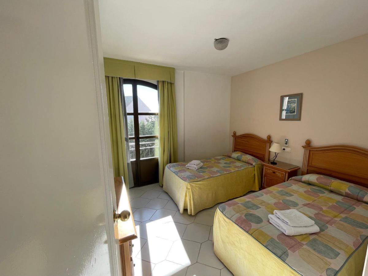 Apartamentos El Toro Marbella Ngoại thất bức ảnh