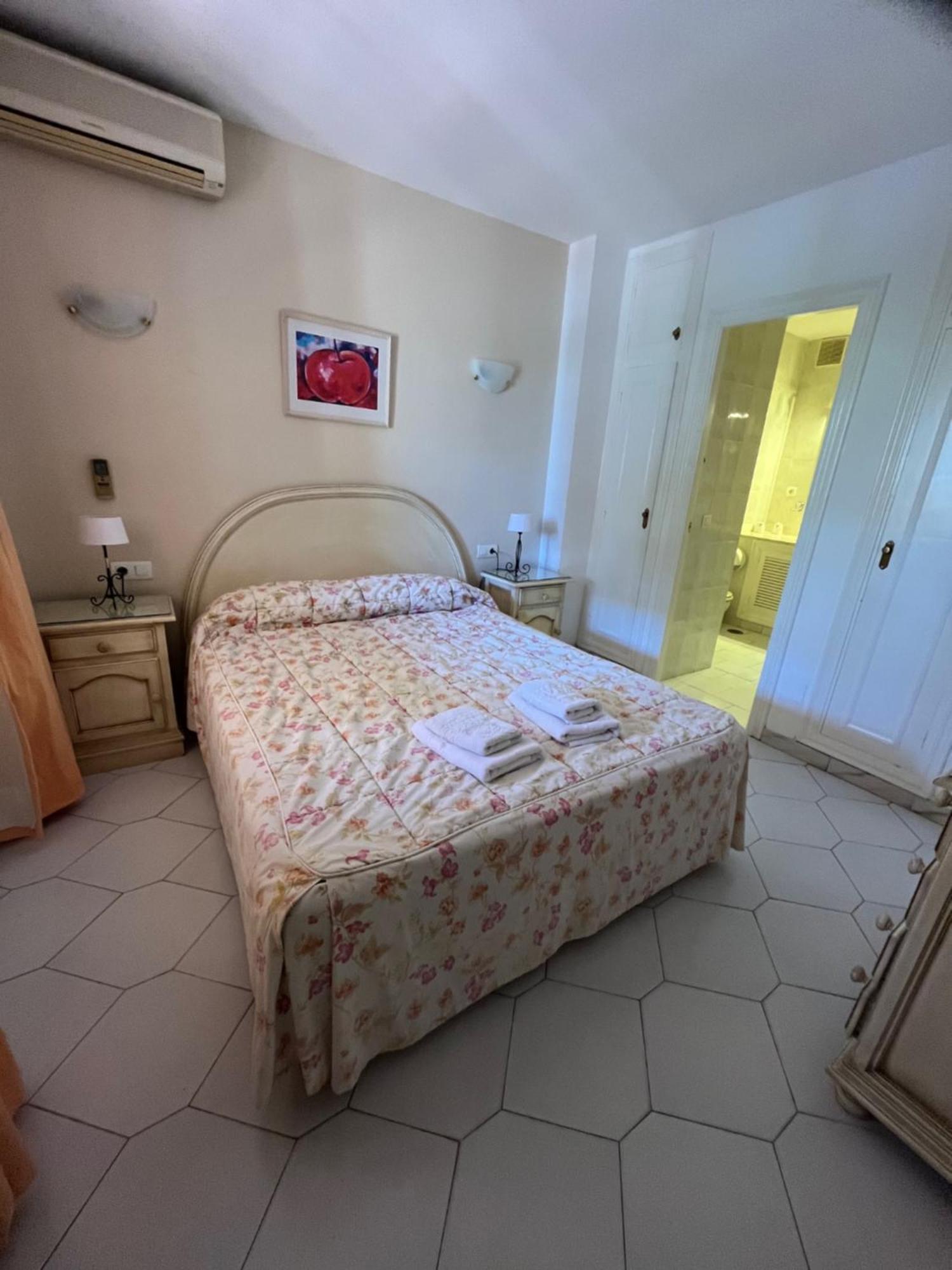 Apartamentos El Toro Marbella Ngoại thất bức ảnh