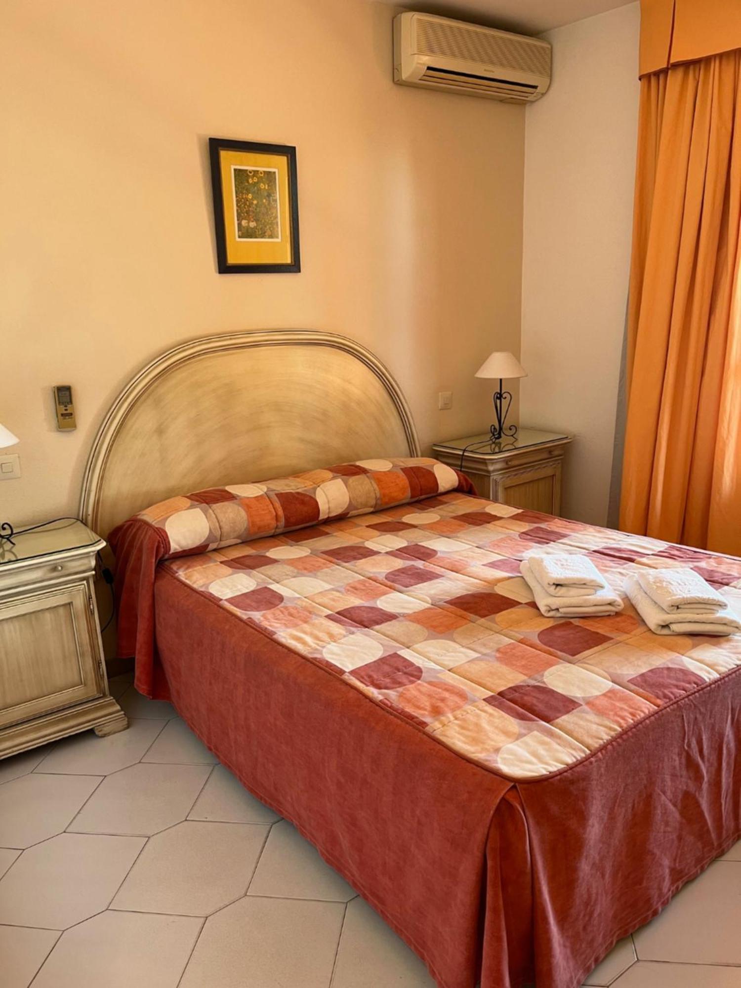 Apartamentos El Toro Marbella Ngoại thất bức ảnh
